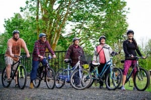 Riders take a break to enjoy the beauty of the trail. Photo credit: Sheldon Su.