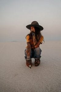 Never Ending Threads