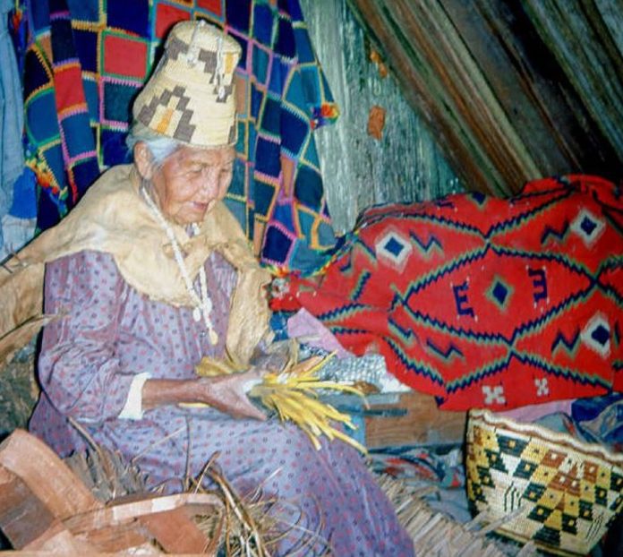 Mary Yoke Kiona baskets Mary Yoke Kiona